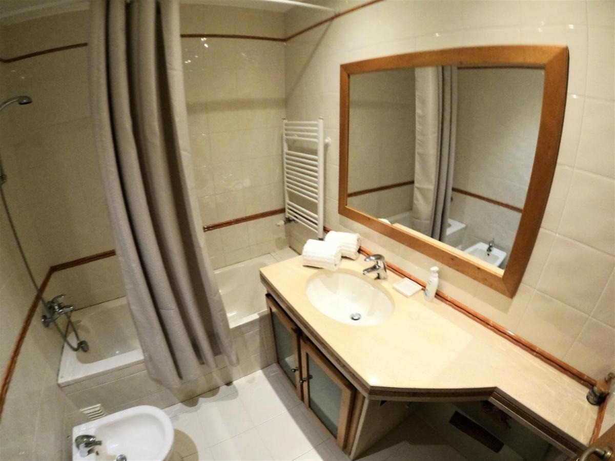 Lisbon 2 Bedroom Apartment With Balcony In 알제스 외부 사진