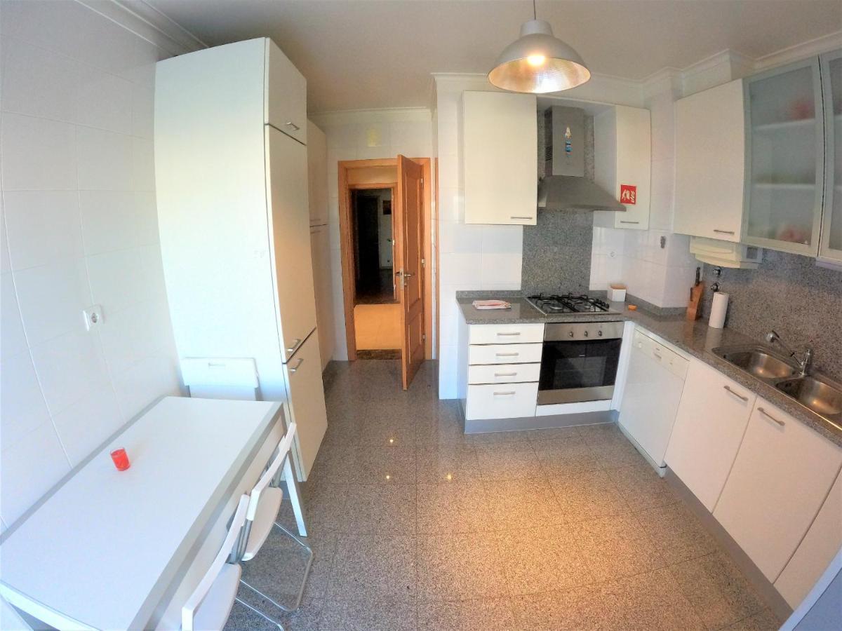 Lisbon 2 Bedroom Apartment With Balcony In 알제스 외부 사진