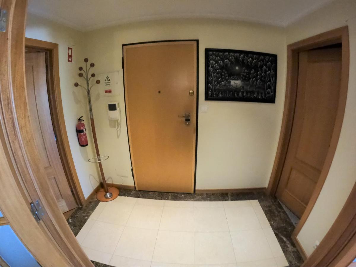 Lisbon 2 Bedroom Apartment With Balcony In 알제스 외부 사진
